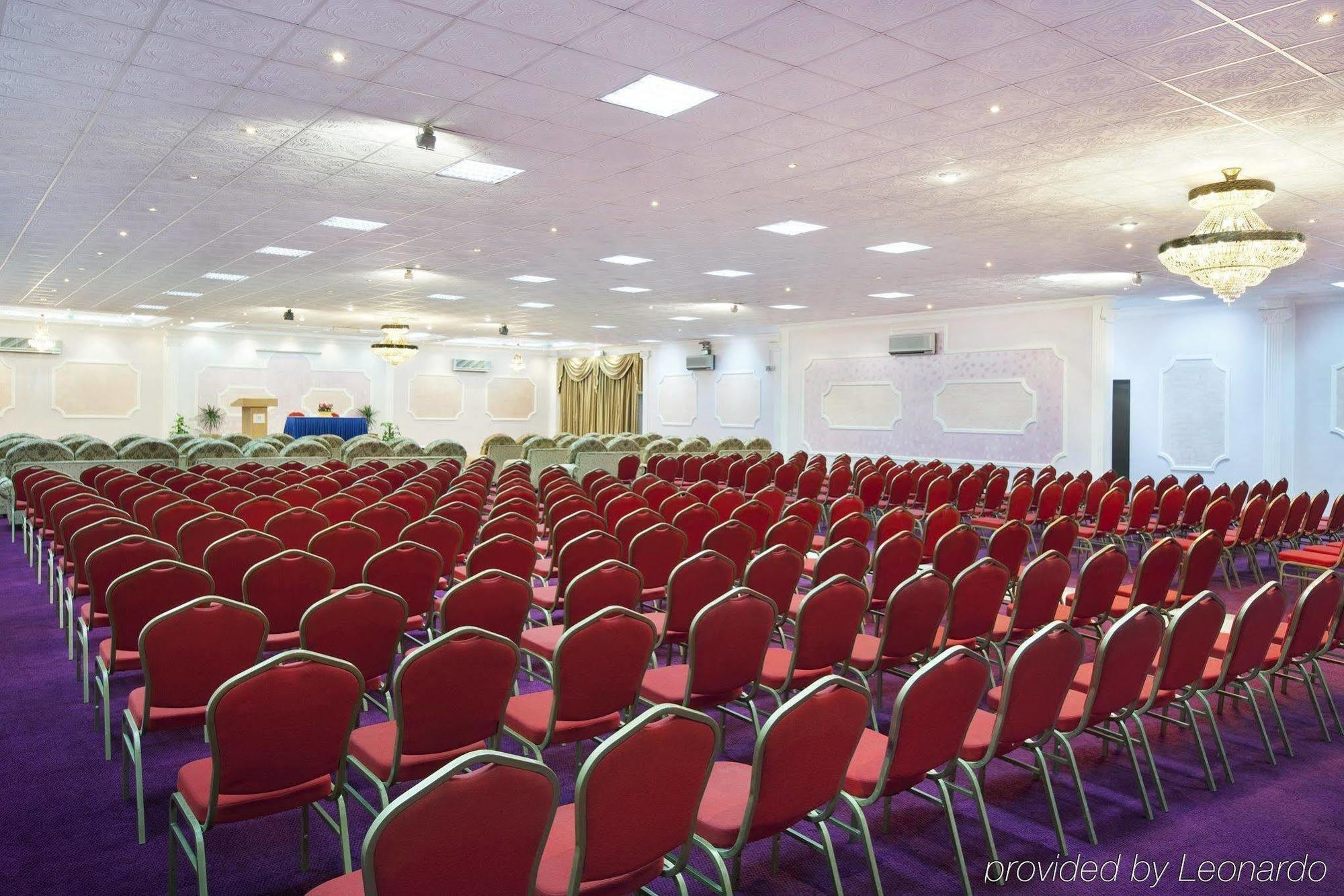 Holiday Inn Hafr Al Batin Hafar Al-Batin Facilities photo